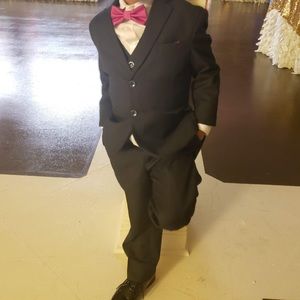 Tuxedo charcoal grey shirt not included. One time used. Look like new